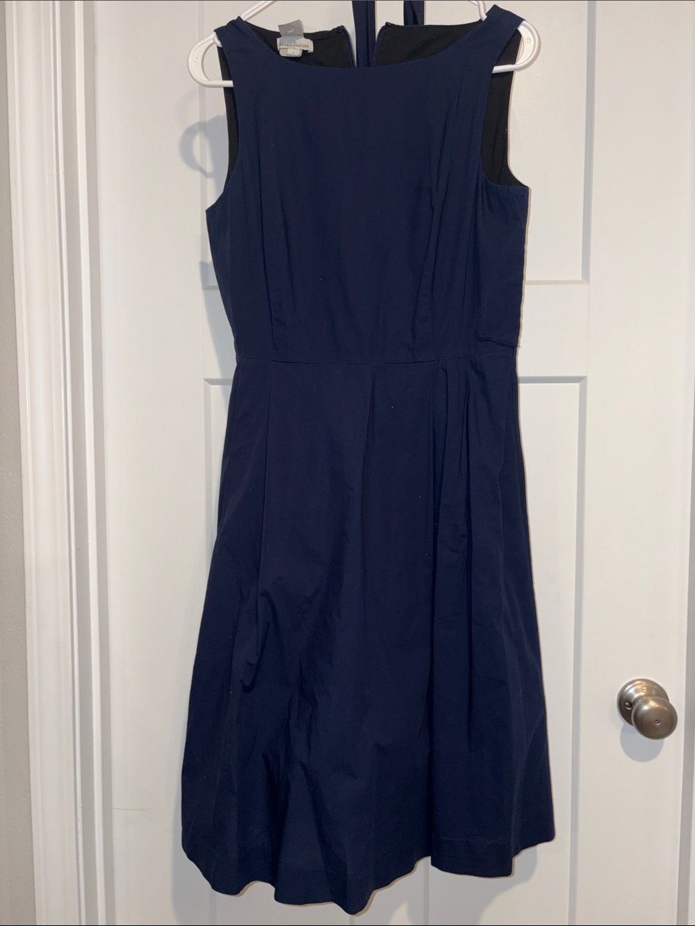 Beans signature size 6 Classic Navy Dress - Sleeveless Elegant Fit